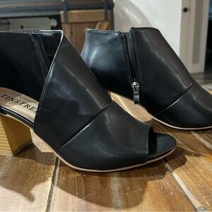 Black Women's Ankle Boots